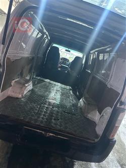 نيسان اورفان